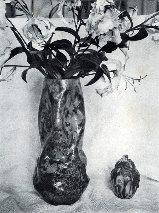 Bert-Nienhuis, Japonaiserie, Vase für Teezeremonie, um 1916, Hagen (Dld), Jahrbuch VANK, 1919, Foto Seite 27